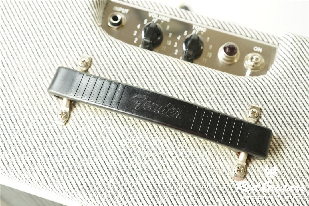 Fender Pro Junior III Limited Edition Gray Tweed | Red Guitars Online Store